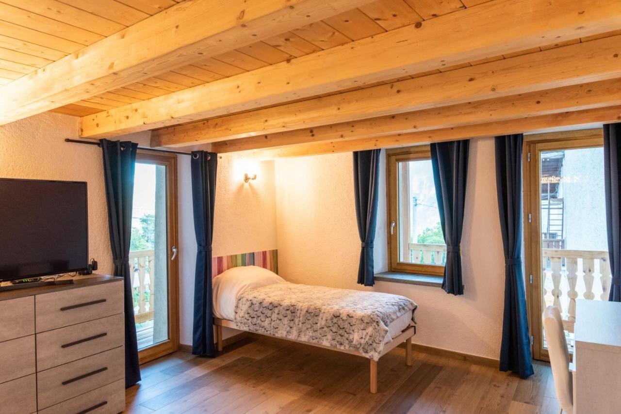 Rayon De Miel Villa Aosta Exterior photo